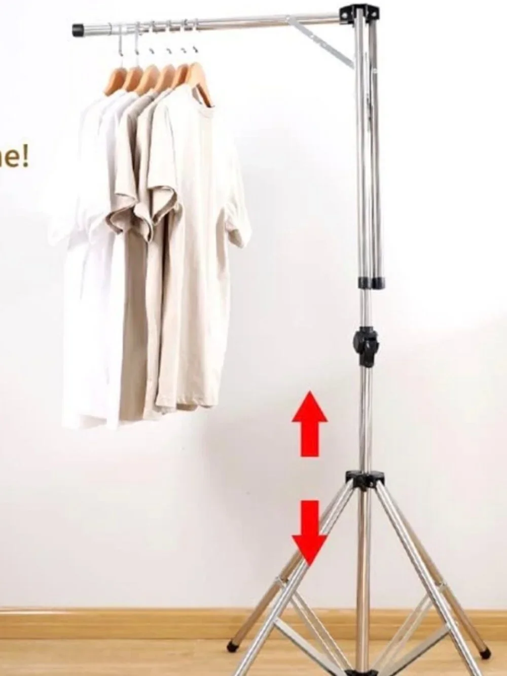 Freestanding, adjustable height tripod clothes drying rack
